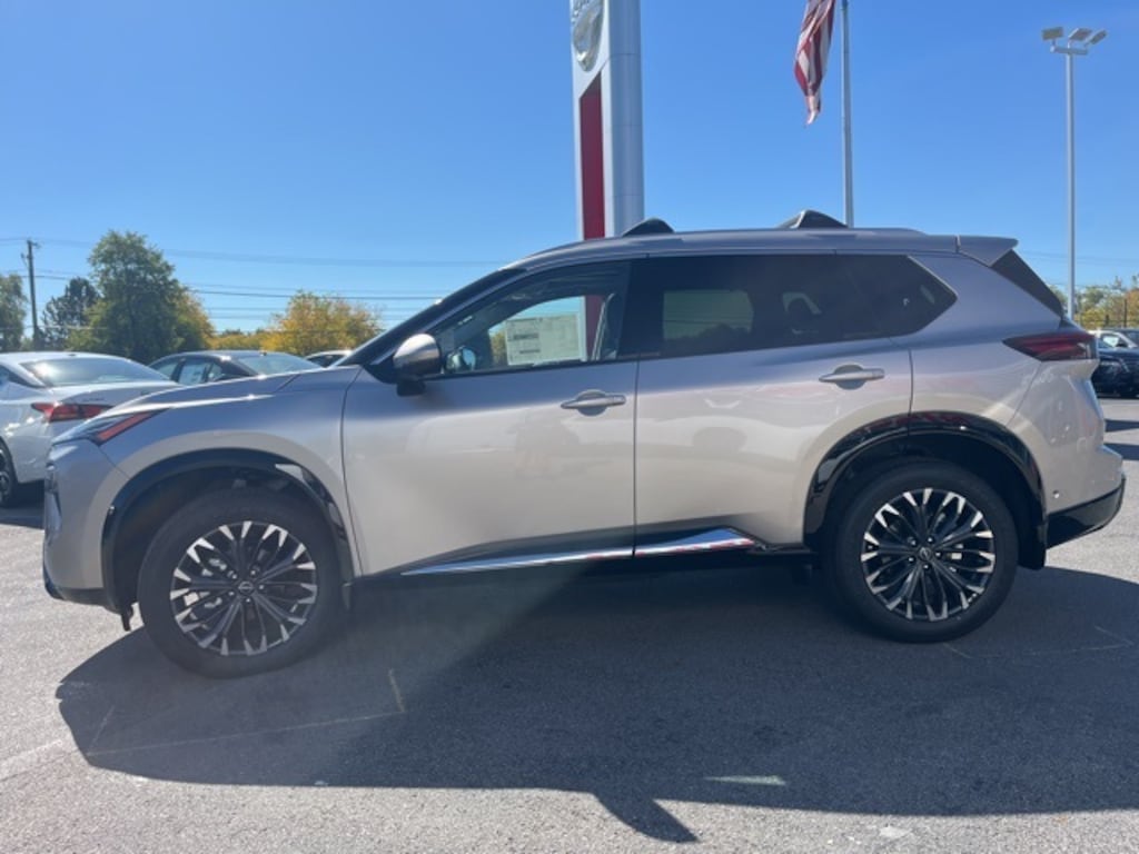 New 2026 Nissan Rogue Platinum SUV