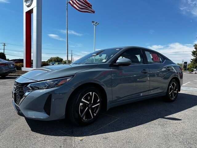 2024 Nissan Sentra SV photo 3