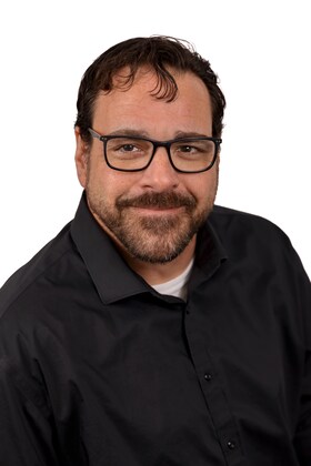 Staff member Mike Veaudry from ID_d3f99fb0d815