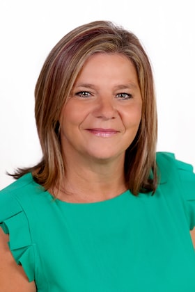 Staff member Sabina Mesic from ID_d3f99fb0d815