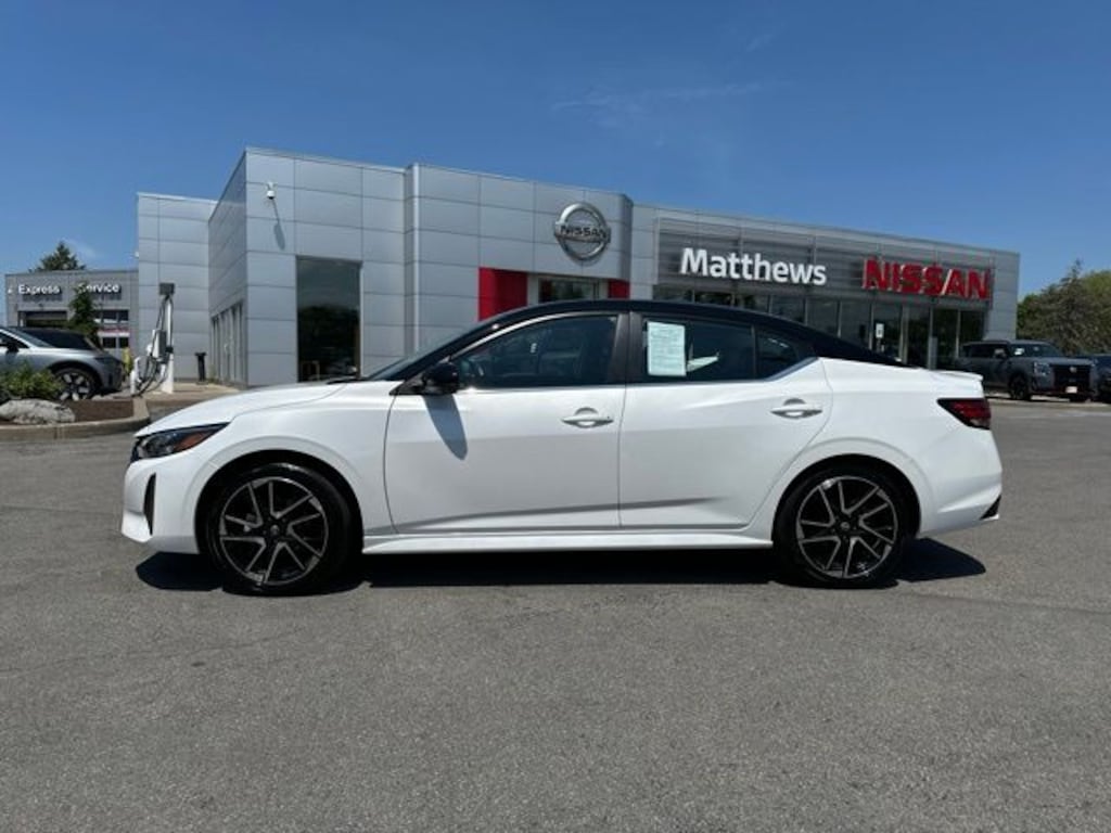 Used 2025 Nissan Sentra SR Sedan