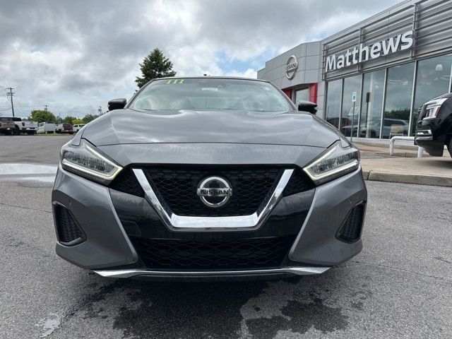 Used 2020 Nissan Maxima SL with VIN 1N4AA6DVXLC385814 for sale in Liverpool, NY