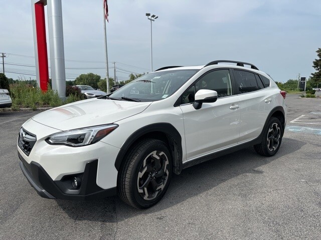 2022 Subaru Crosstrek Limited photo 3