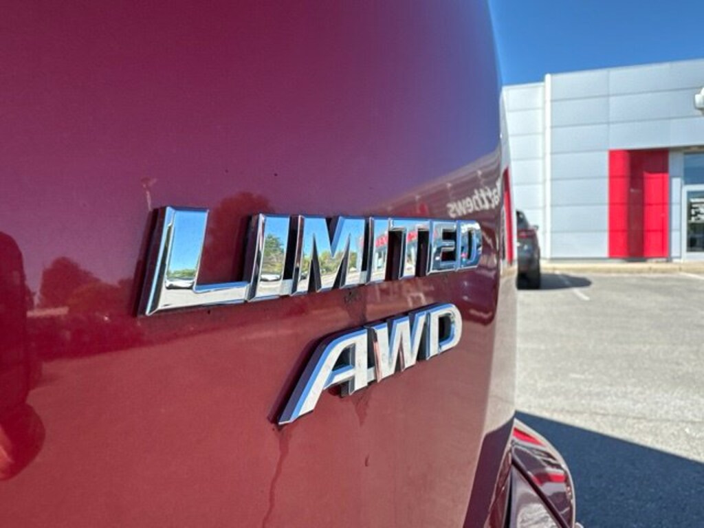 Used 2017 Toyota RAV4 Limited SUV