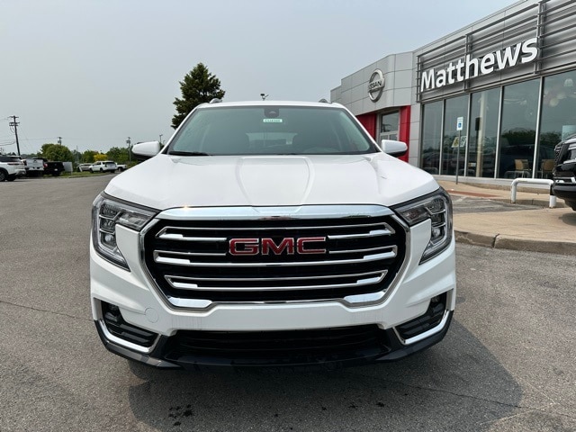 Used 2024 GMC Terrain SLT with VIN 3GKALVEG1RL366651 for sale in Liverpool, NY