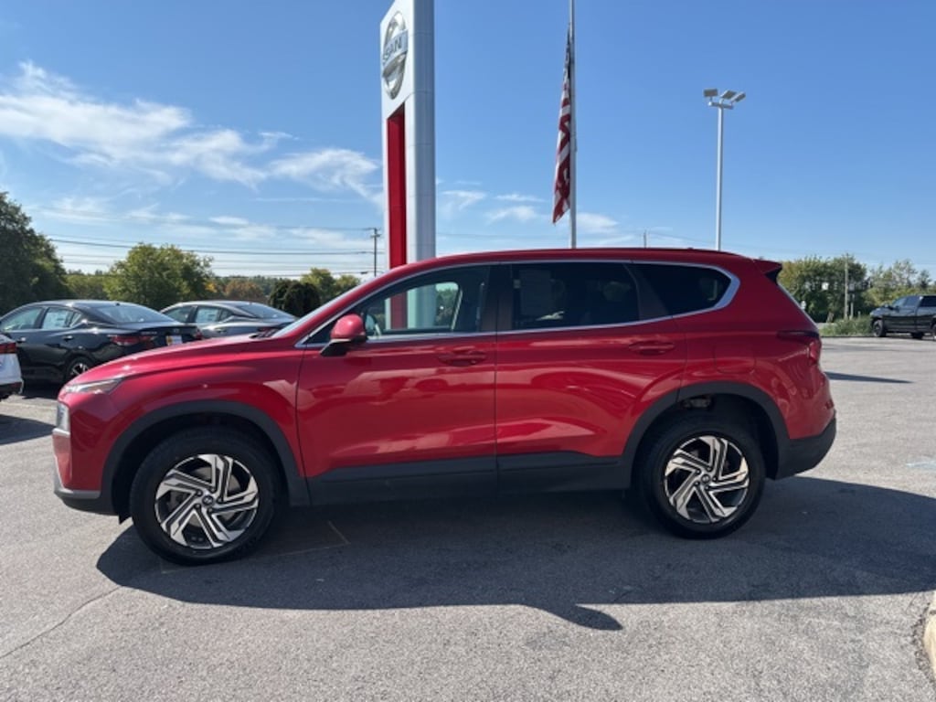 Used 2023 Hyundai Santa Fe SE SUV