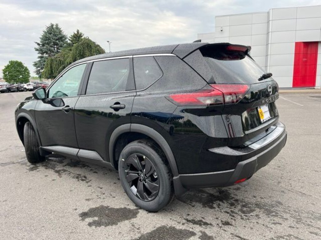 New 2026 Nissan Rogue SV SUV