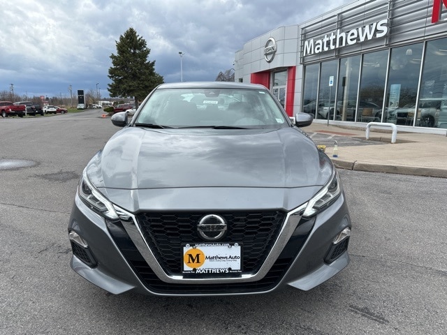 Certified 2022 Nissan Altima SV with VIN 1N4BL4DW9NN331195 for sale in Liverpool, NY