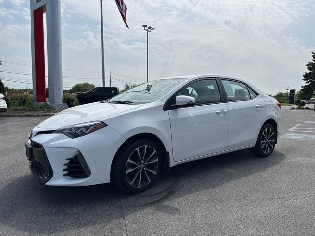 Used 2017 Toyota Corolla SE with VIN 2T1BURHE3HC764122 for sale in Liverpool, NY