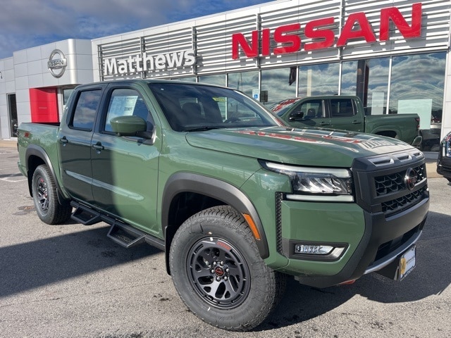 2026 Nissan Frontier PRO-4X's photo