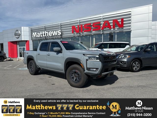 2025 Nissan Frontier PRO-4X Crew Cab 4X4's photo