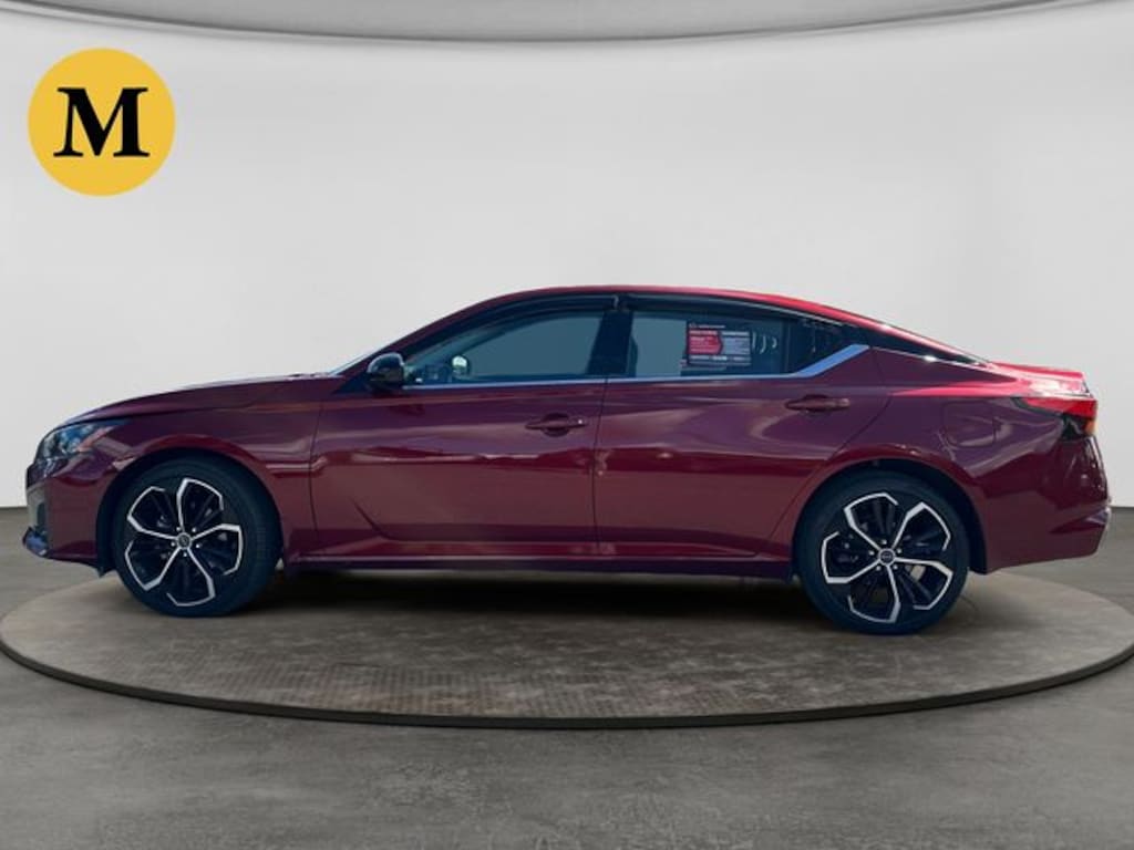 Certified 2024 Nissan