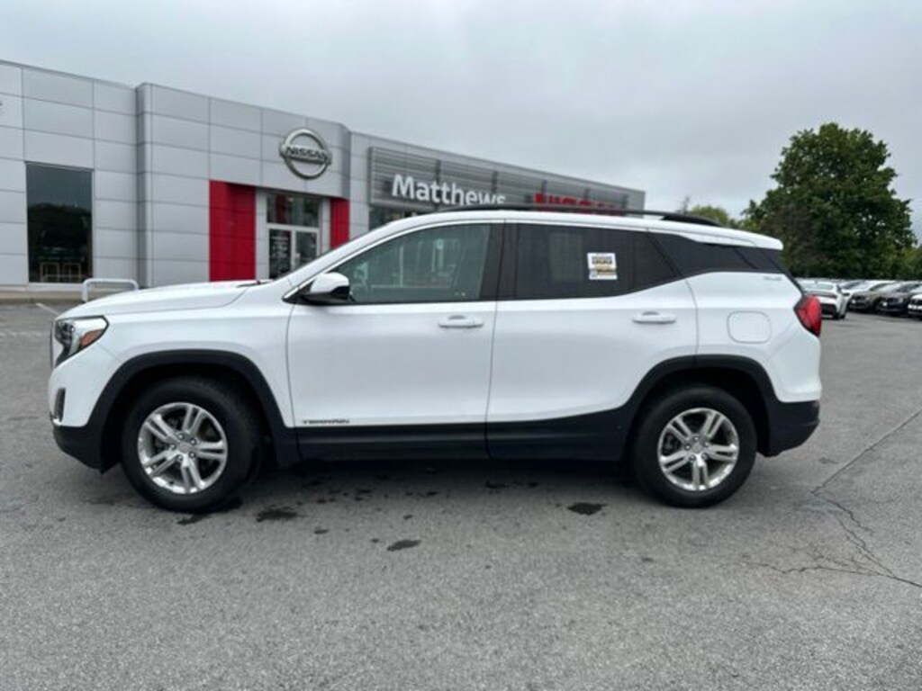 Used 2021 GMC Terrain SLE SUV