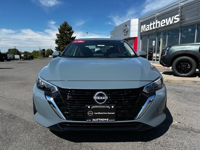 2024 Nissan Sentra SV photo 2