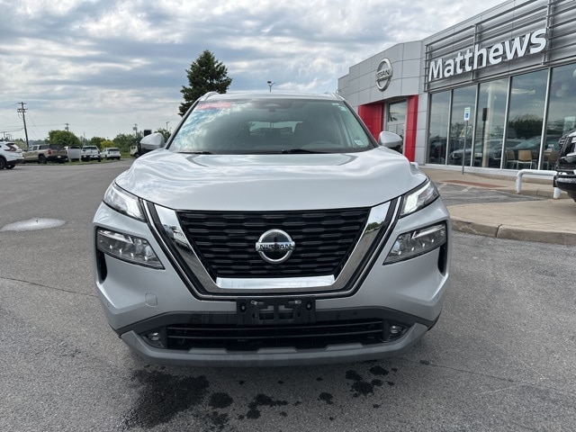 Certified 2021 Nissan Rogue SL with VIN 5N1AT3CB4MC749913 for sale in Liverpool, NY