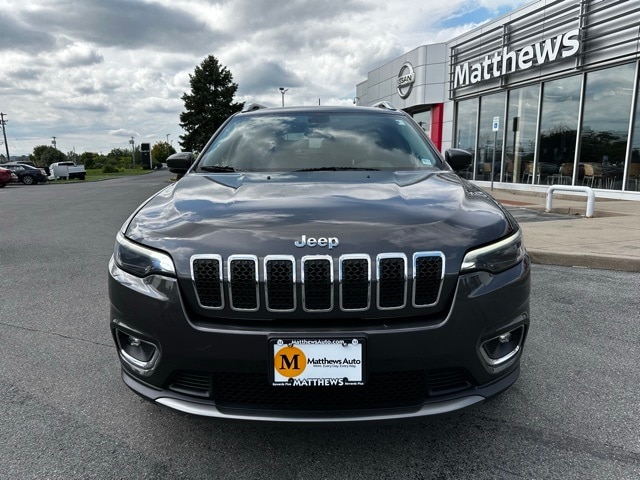 Used 2019 Jeep Cherokee Limited with VIN 1C4PJMDX4KD172845 for sale in Liverpool, NY