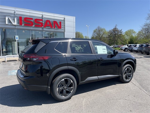 2026 Nissan Rogue SV photo 2