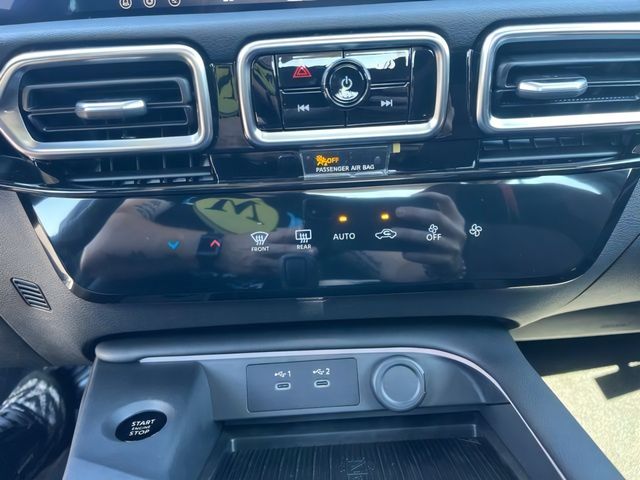 2026 Nissan Sentra SR - Photo 21