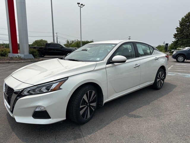 2022 Nissan Altima 2.5 SV photo 4