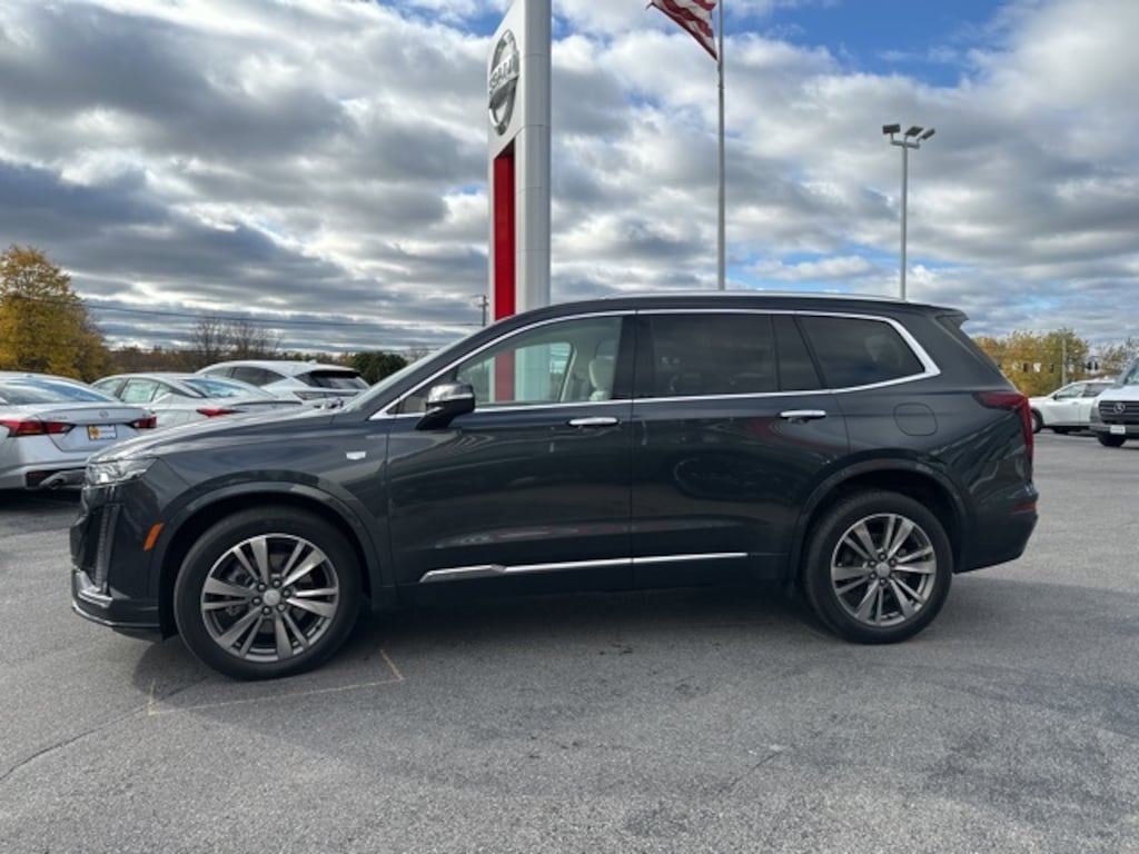 Used 2021 CADILLAC XT6 Premium Luxury SUV