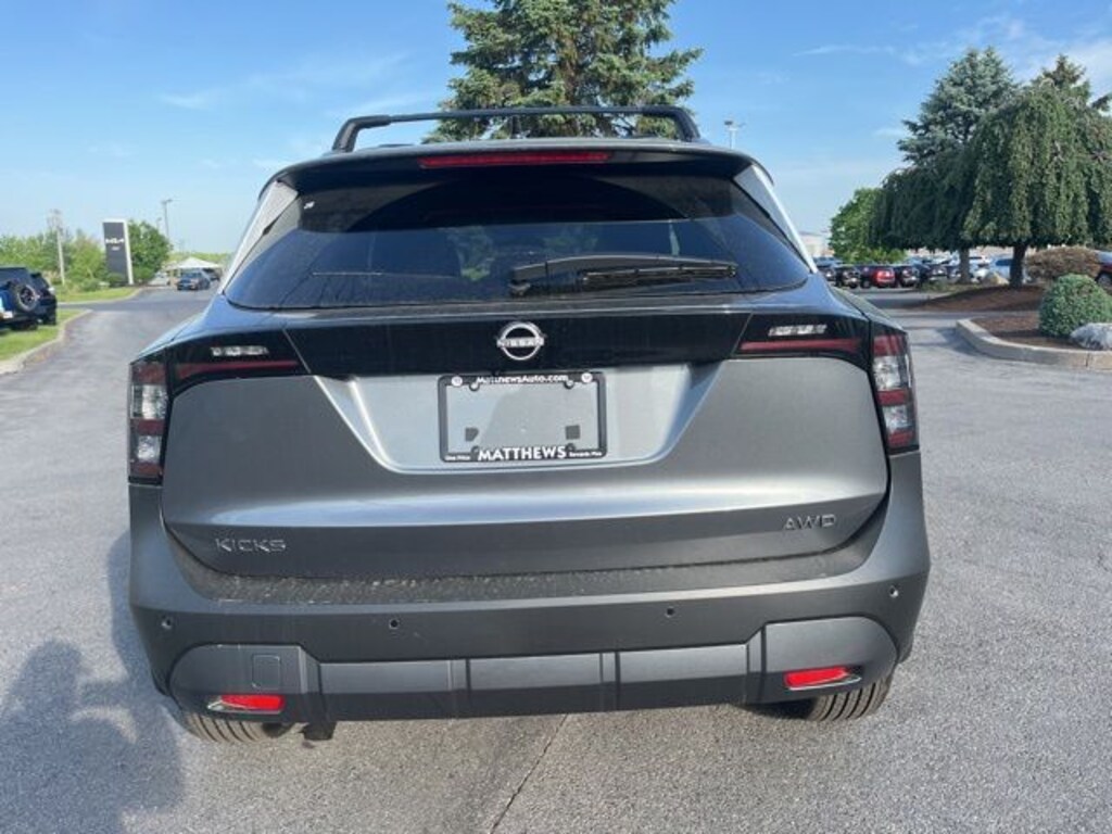 New 2026 Nissan Kicks SV SUV