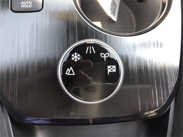 2023 Nissan Rogue SV - Photo 19