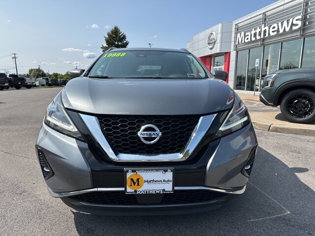 2020 Nissan Murano SV photo 2