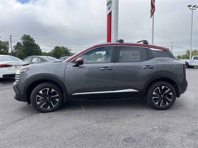 2025 Nissan Kicks SV photo 4