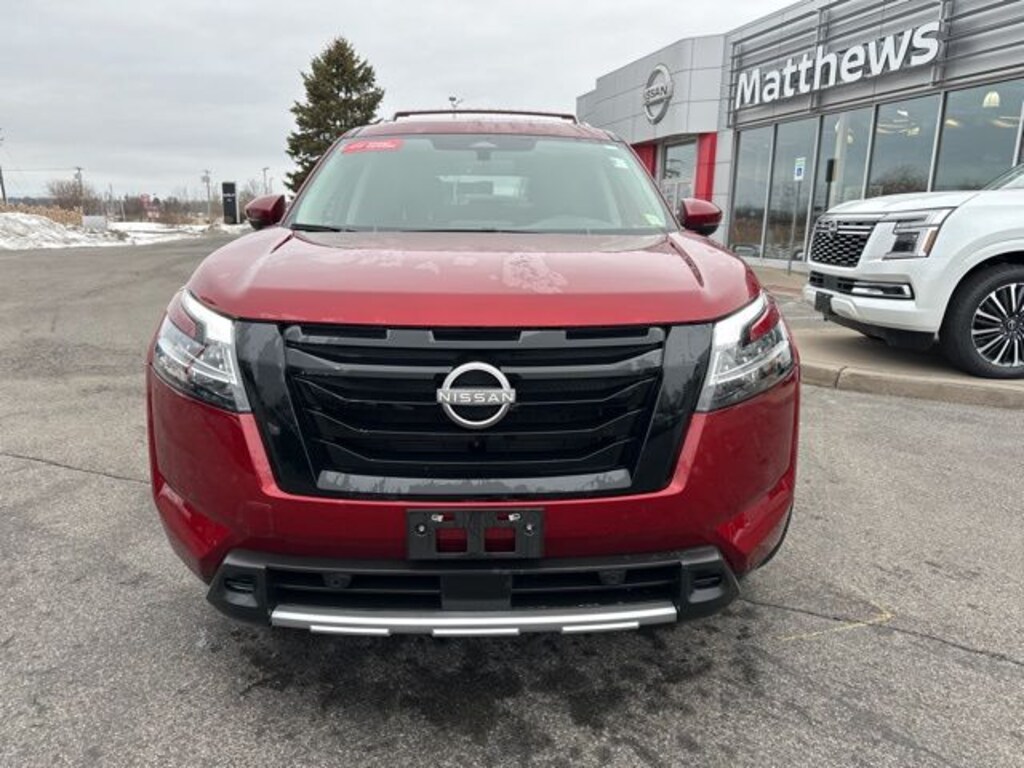 Certified 2024 Nissan Pathfinder SL SUV