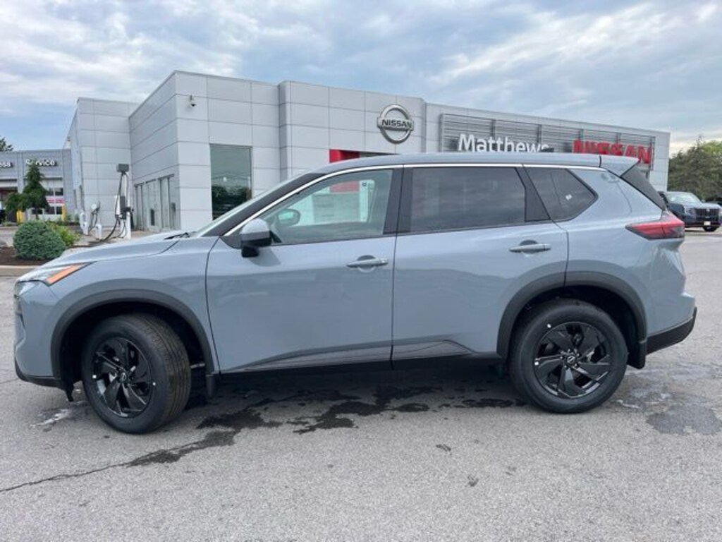 New 2026 Nissan Rogue SV SUV