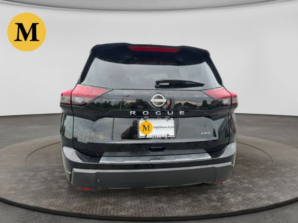 New 2026 Nissan Rogue SV SUV
