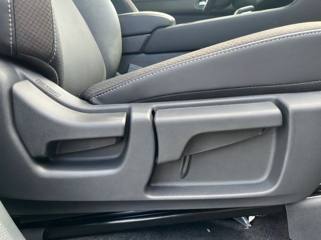 2026 Nissan Pathfinder SL - Photo 19