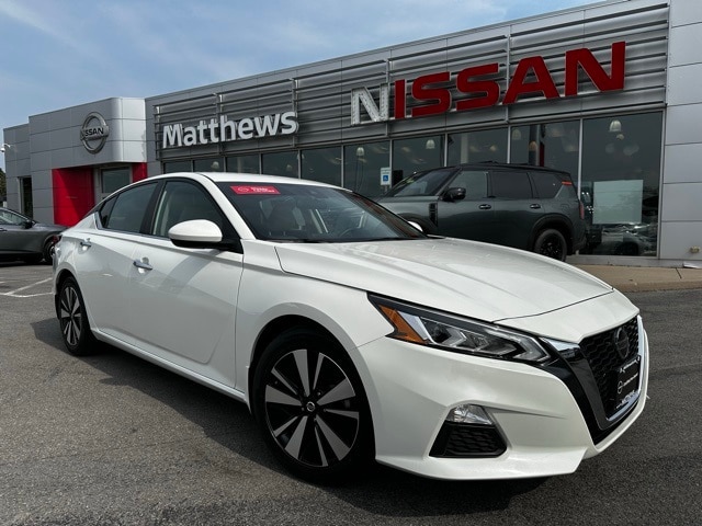 2022 Nissan Altima SV
