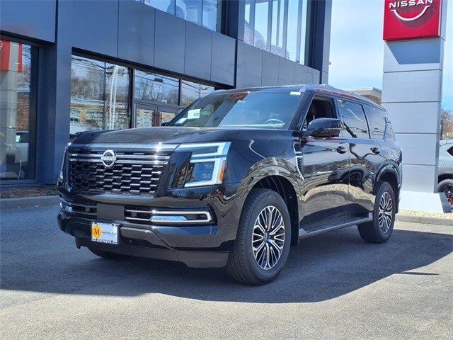 2025 Nissan Armada SL photo 3