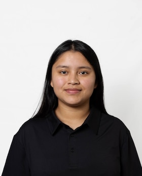 Staff member Elena Mendoza from ID_d5abd9e15b68