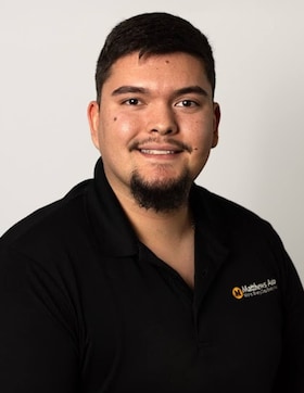 Staff member Elijah Williams from ID_66dbf88ea6ad