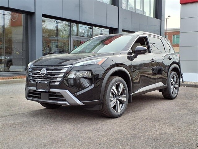 2025 Nissan Rogue SL photo 3