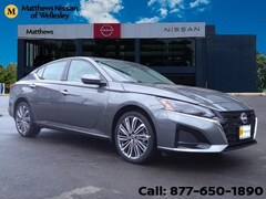2025 Nissan Altima SL Sedan