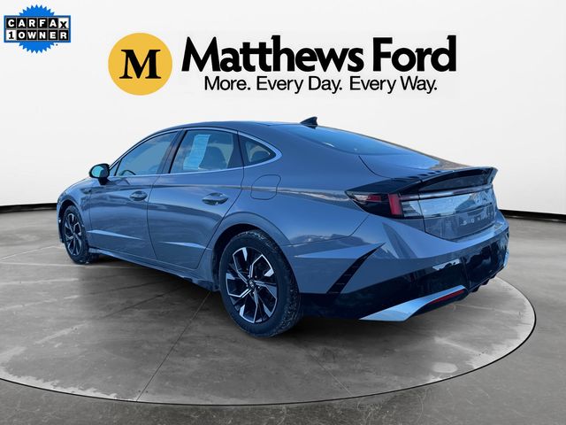 2024 Hyundai Sonata SEL photo 3