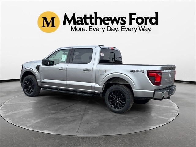 2025 Ford F-150 XLT photo 3