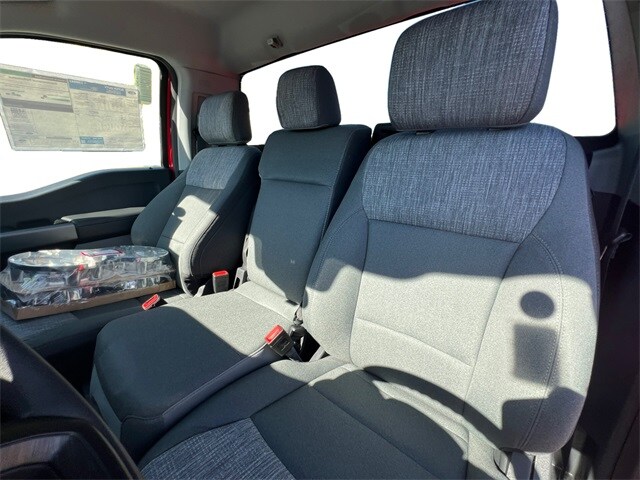 2026 Ford F-350 Super Duty XLT - Photo 13