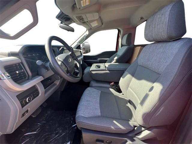 2026 Ford F-350 Super Duty XLT - Photo 9