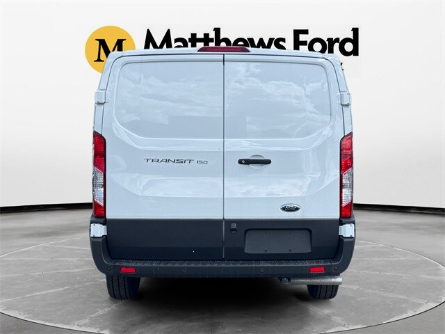 2025 Ford Transit Cargo Van photo 4