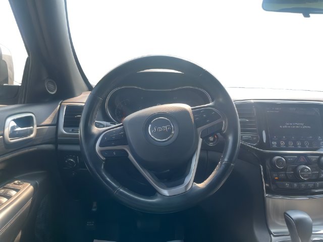 Additional photo of vehicle.