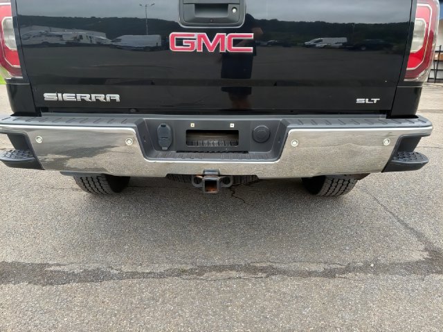 Additional photo of vehicle.
