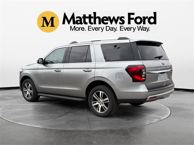 2024 Ford Expedition Limited photo 2