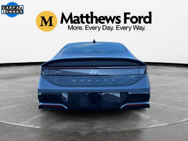 2024 Hyundai Sonata SEL photo 4