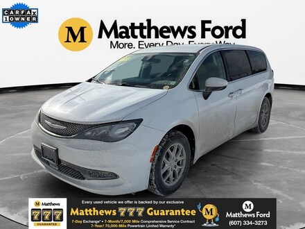 2023 Chrysler Voyager LX Passenger Van