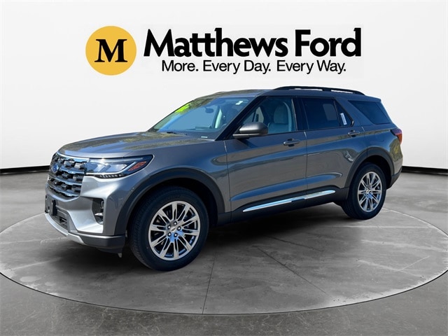 2025 Ford Explorer Active's photo