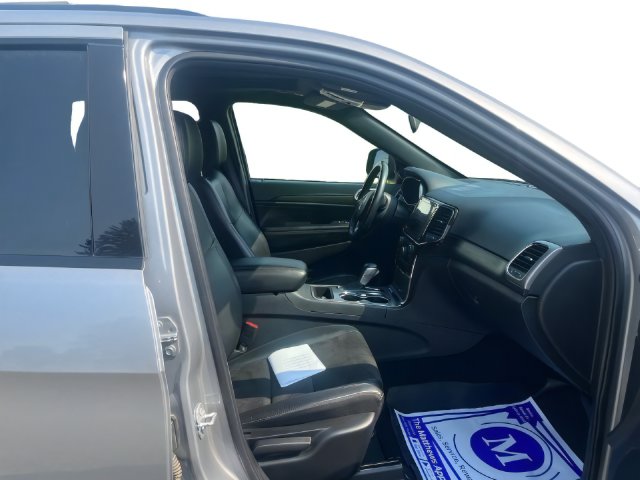 Additional photo of vehicle.